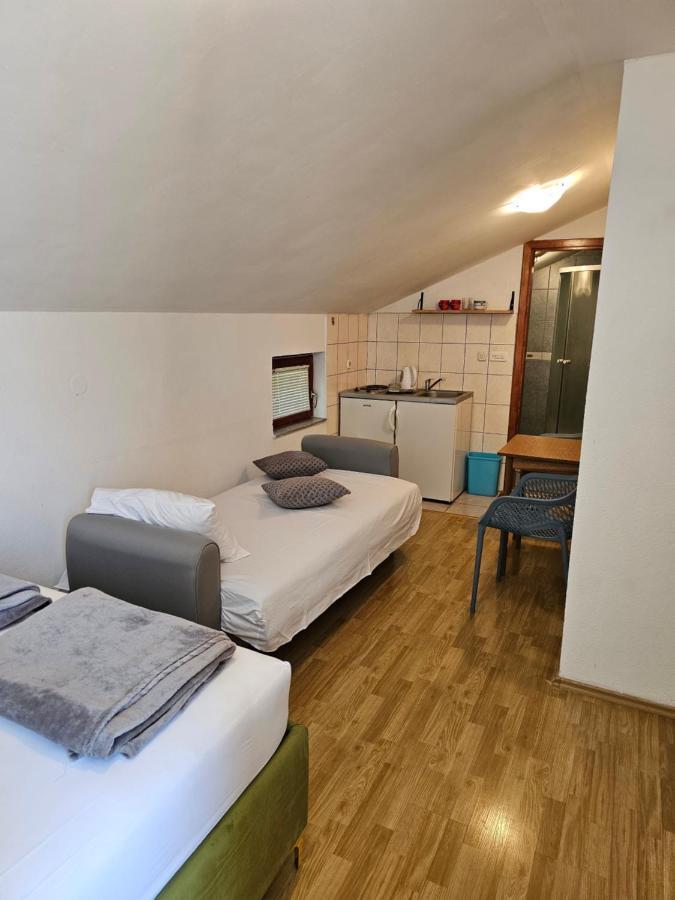 Apartment Green Mostar Exteriör bild